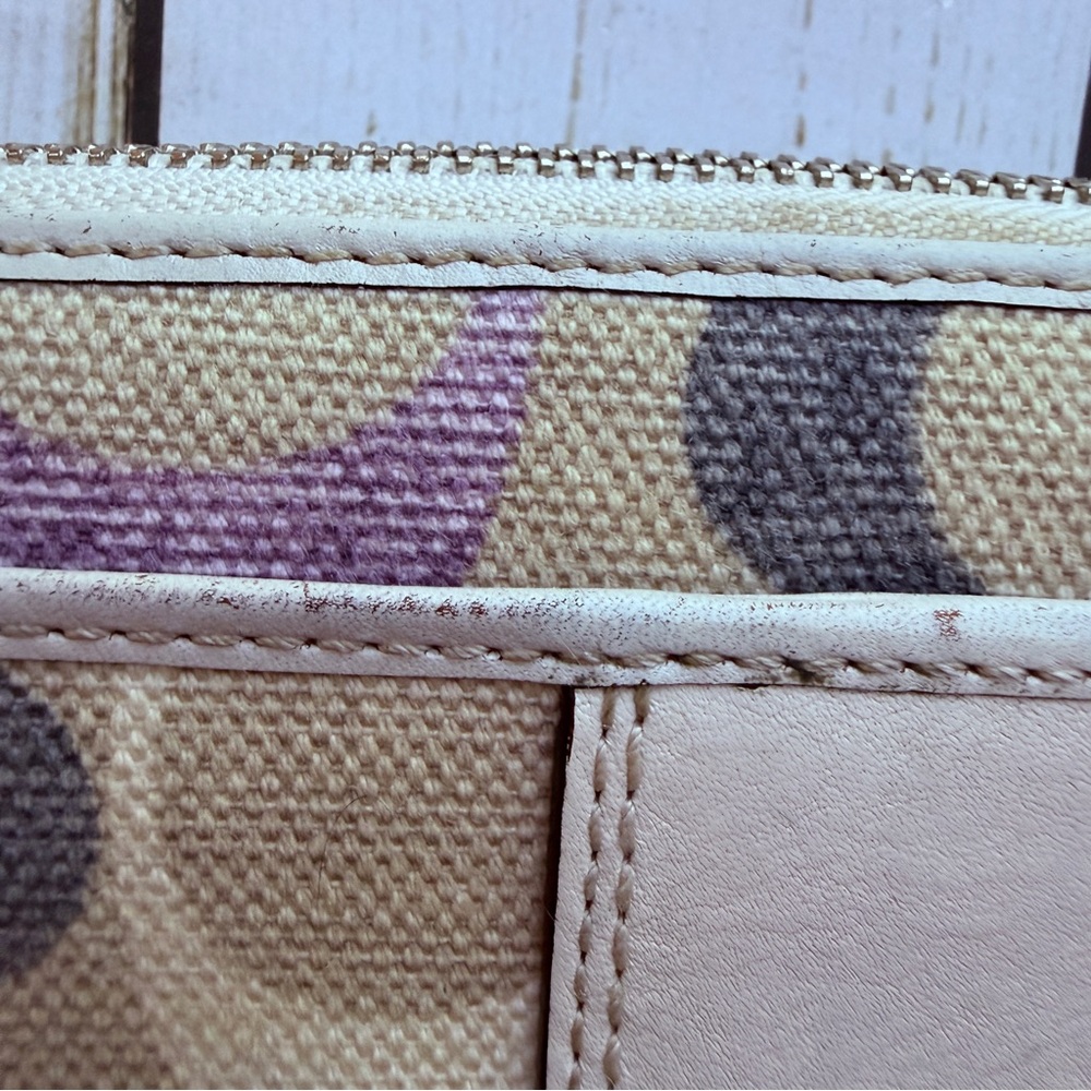 COACH | Soho Optic Art Linen Wallet - Picture 13 of 16
